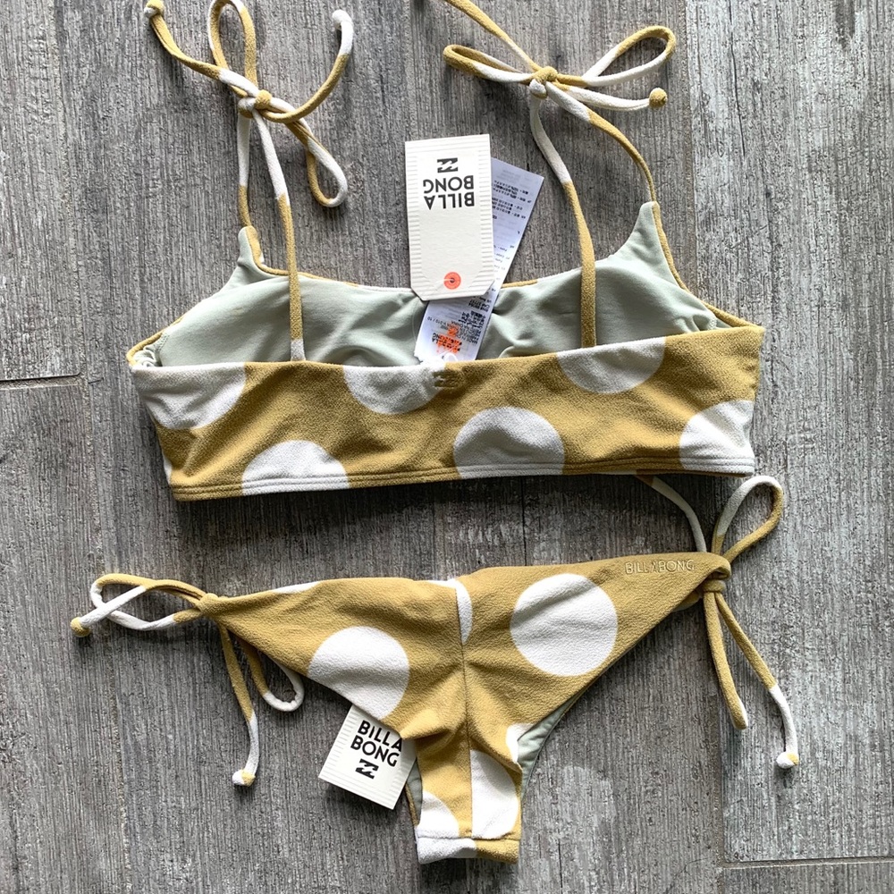 π₯π₯BILLABONG - DOT DAZE MINI CROP TANGA SETπ₯π₯ - Picture 9 of 9